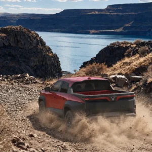 VinFast VF Wild off-road